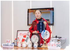 她力量 自有光,百胜中国赴春之约为她喝彩
